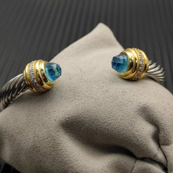 David Yurman classicsterling silver bracelet,set with blue topaz and 14K gold7mm - Picture 9 of 9